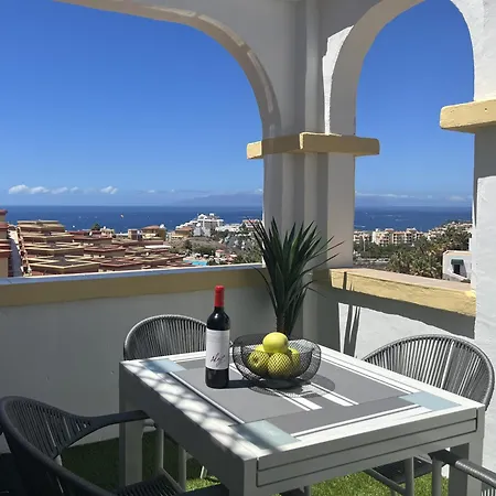 Paulmarie Ocean View In Windsor Park Apartment